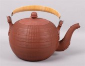 ENGLISH RED STONEWARE ENGINE-T