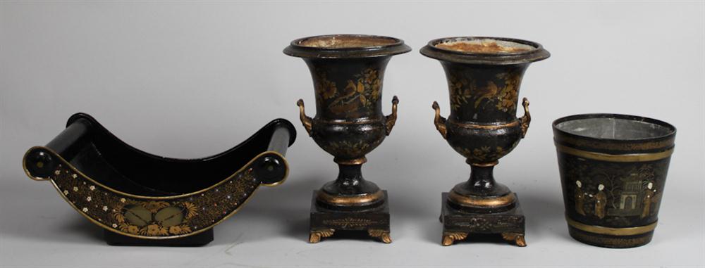 ENGLISH REGENCY GILT CHINOISERIE