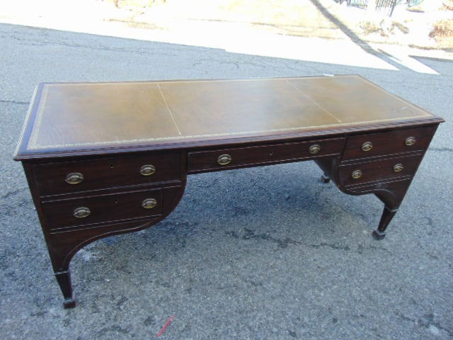 ENGLISH REGENCY STYLE MAHOGANY