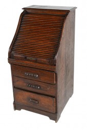 ENGLISH ROLL TOP CABINEToak, w