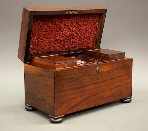 ENGLISH ROSEWOOD TEA CADDYAn