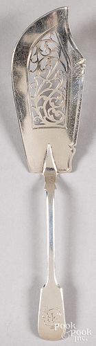 ENGLISH SILVER FISH SLICE,