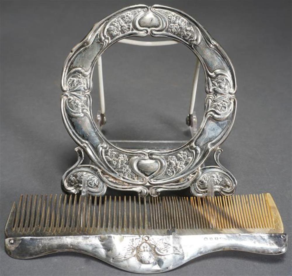 ENGLISH SILVER MOUNTED HAIR COMB