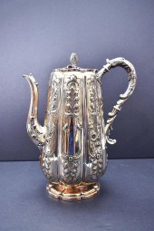ENGLISH SILVER PLATE COFFEE PO