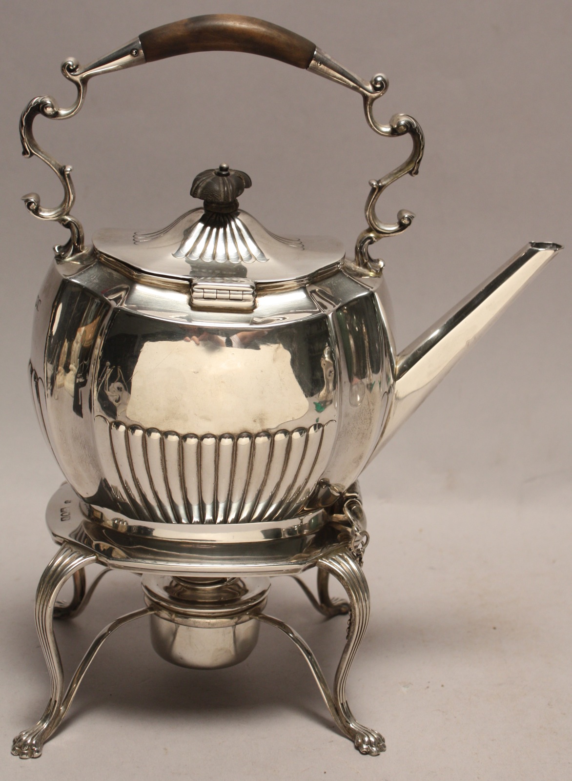 ENGLISH SILVER TEA KETTLE ON