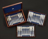 ENGLISH SILVERPLATE FISH SET I