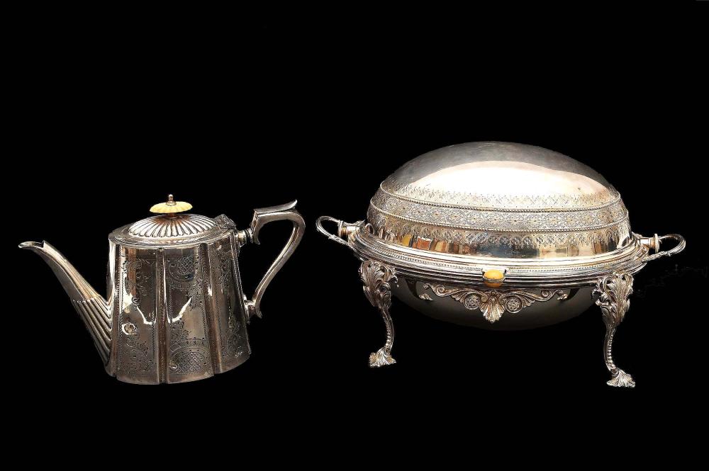 ENGLISH SILVERPLATE FOOD WARMER AND