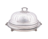 ENGLISH SILVERPLATED ENTREE DO