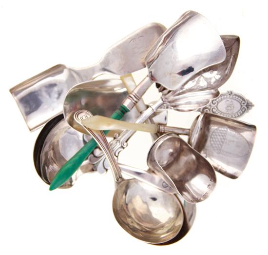 English sterling caddy scoops