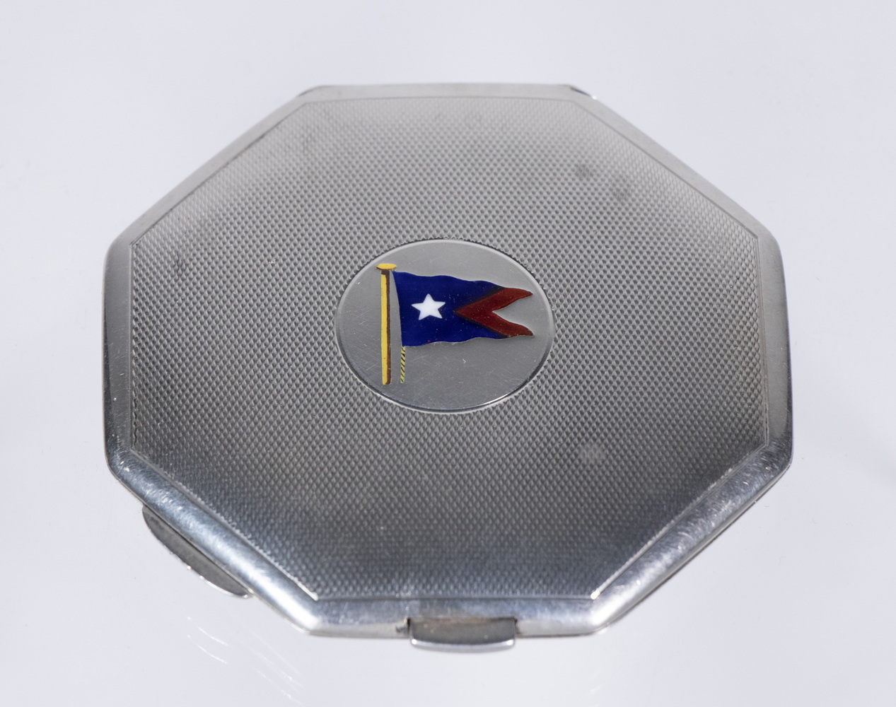 ENGLISH STERLING COMPACT WITH