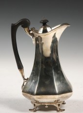 ENGLISH STERLING PITCHER - Ste