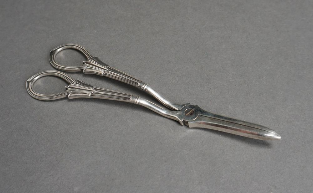 ENGLISH STERLING SILVER GRAPE