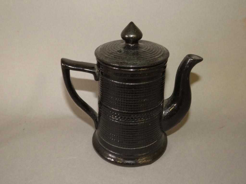 ENGLISH STONEWARE SMALL COVERED