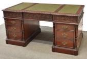 ENGLISH STYLE MAHOGANY DOUBLE