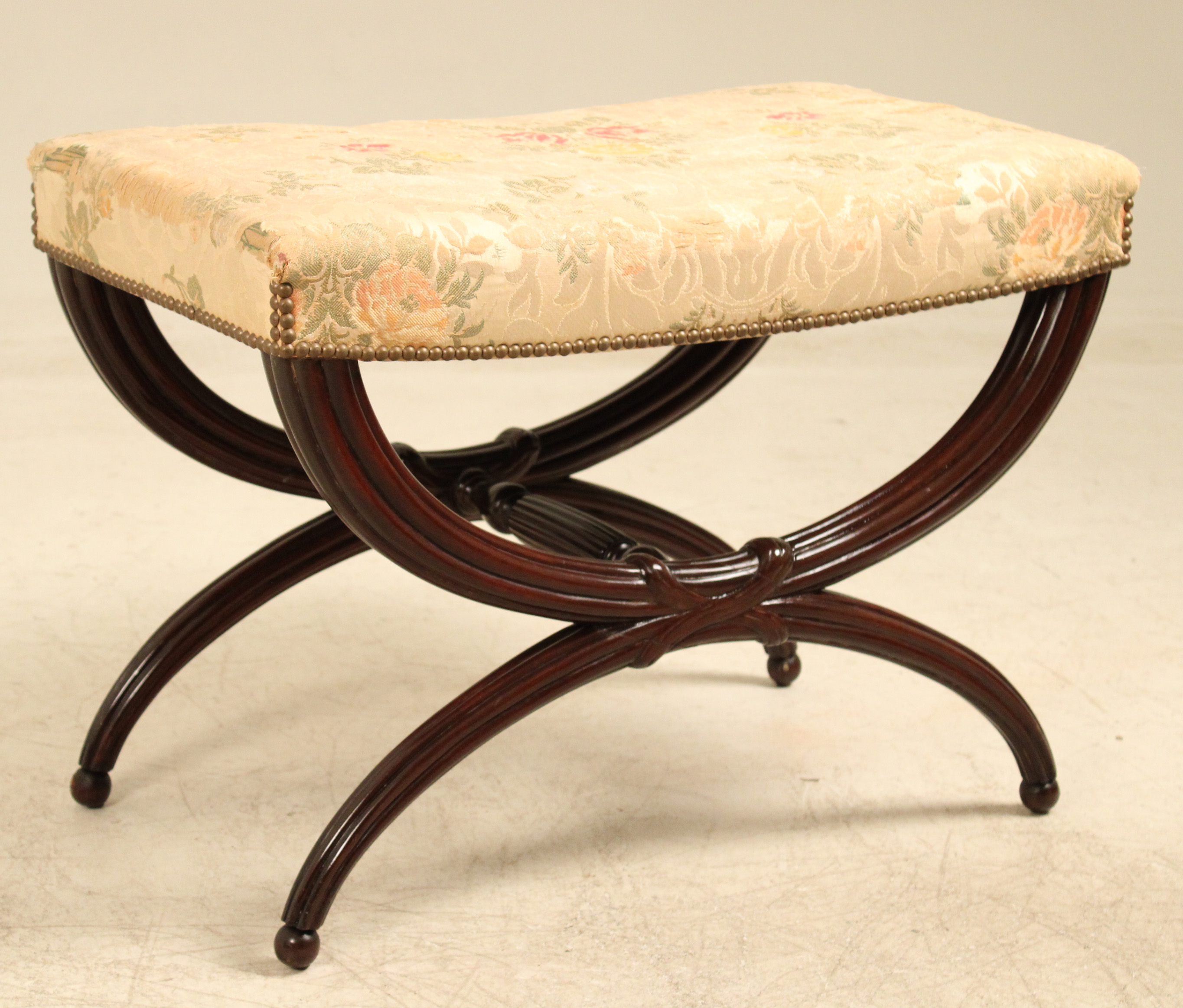 ENGLISH STYLE REGENCY MAHOGANY