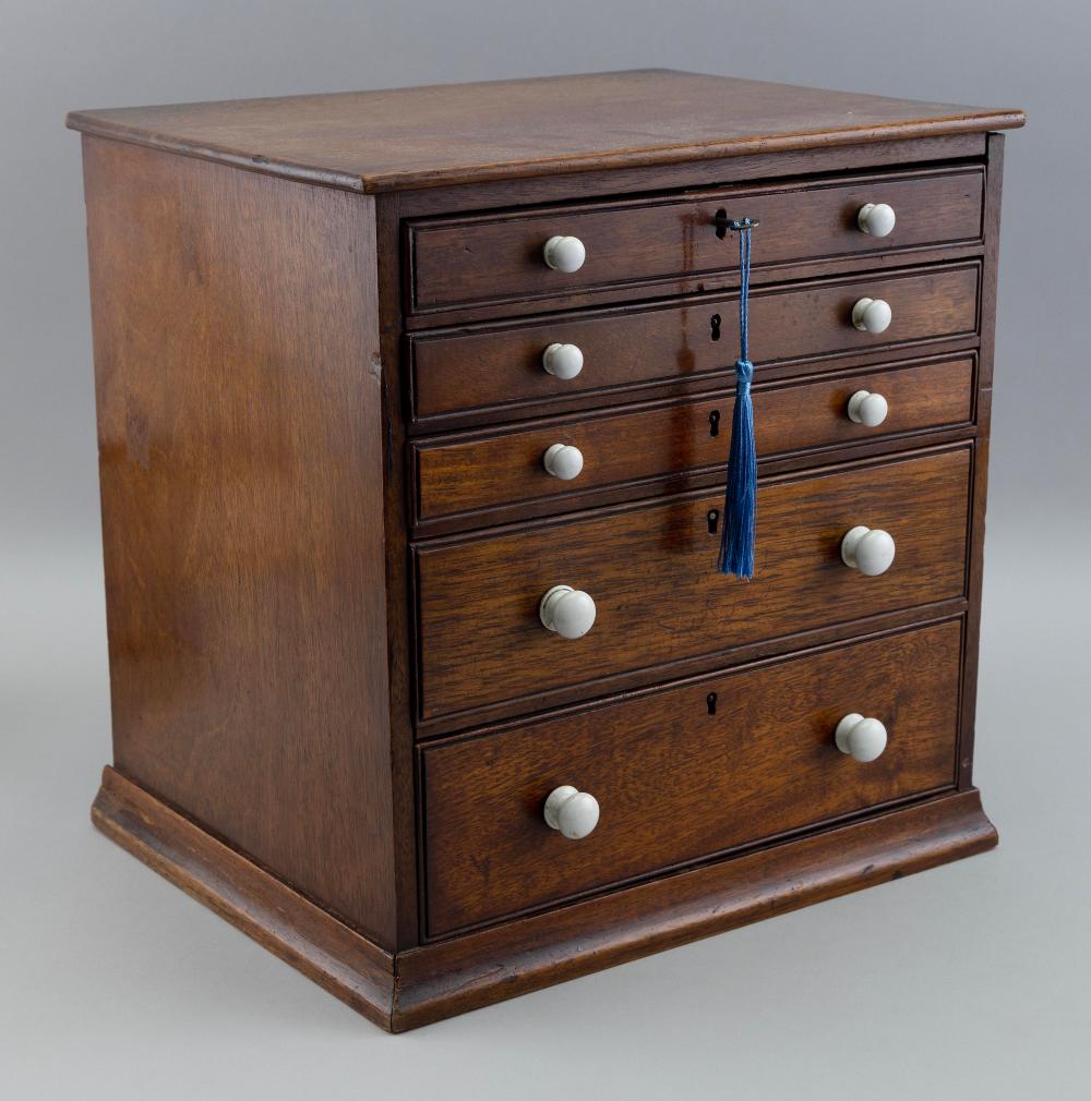 ENGLISH TABLETOP JEWELRY CHEST LATE