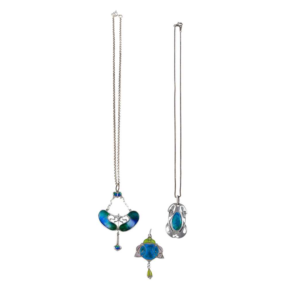 ENGLISH THREE ART NOUVEAU PENDANTS,