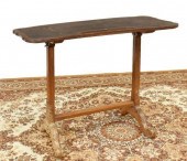 ENGLISH TILT-TOP LEATHER SURFA
