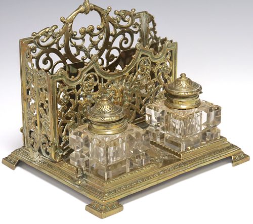 ENGLISH VICTORIAN BRASS DOUBLE