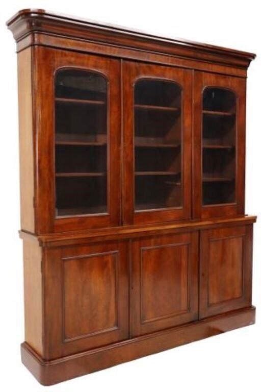 ENGLISH VICTORIAN MAHOGANY