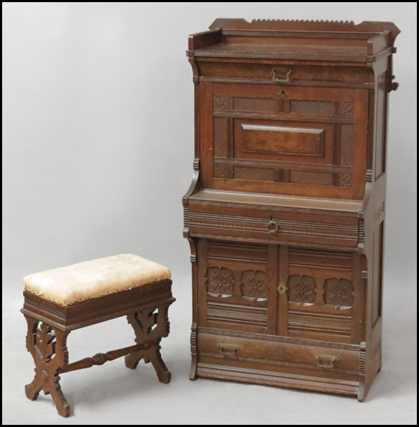 ENGLISH VICTORIAN MAHOGANY