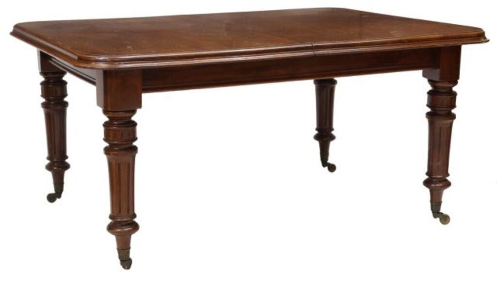 ENGLISH VICTORIAN MAHOGANY DINING