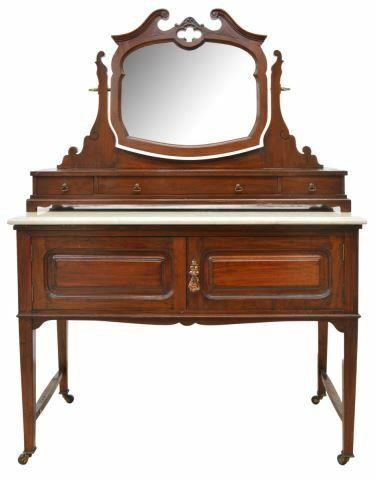 ENGLISH VICTORIAN MAHOGANY DRESSING