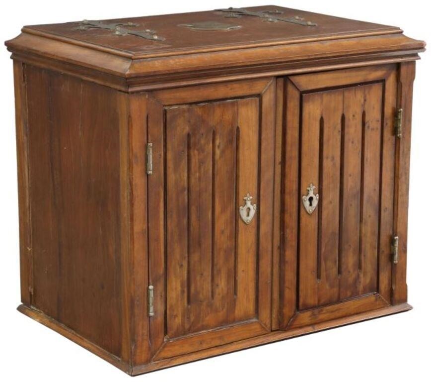 ENGLISH VICTORIAN WALNUT TABLETOP