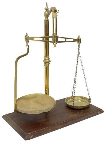 ENGLISH W&T AVERY BRASS BALANCE