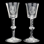 ENGRAVED PORTRAIT GLASSES WITH