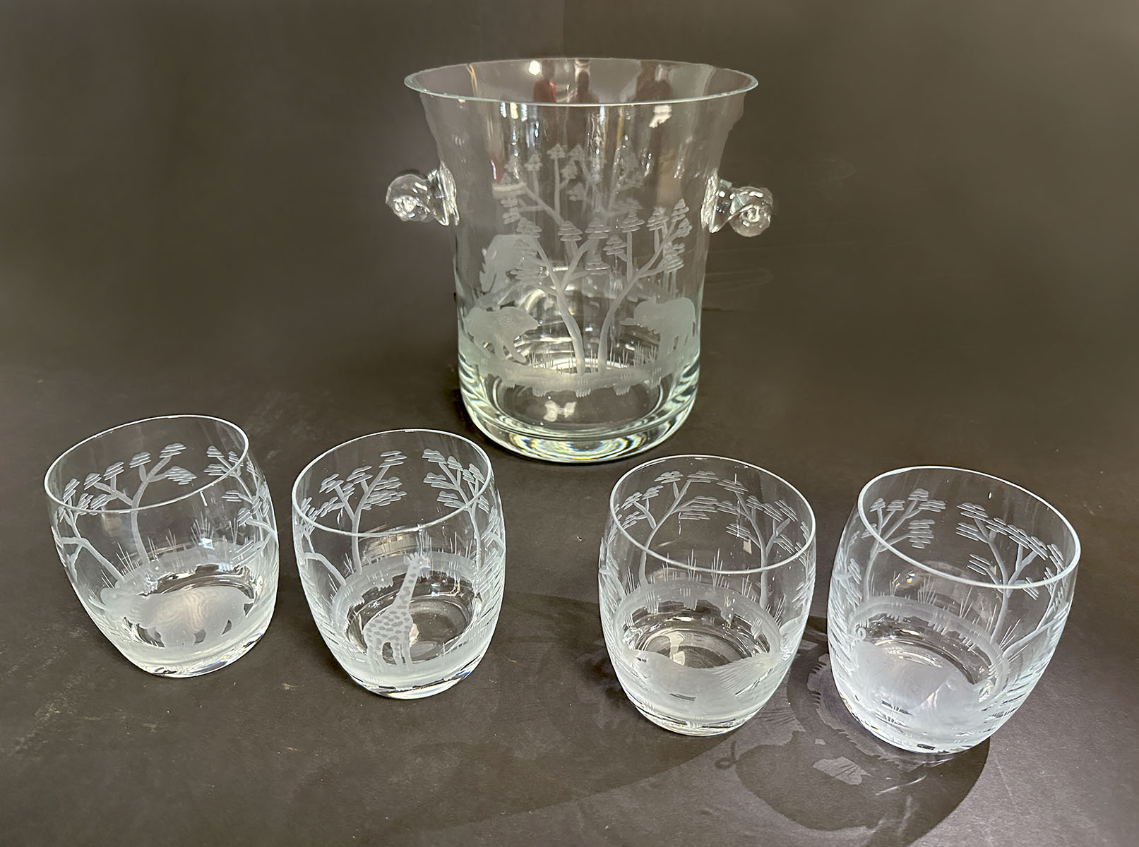 ENGRAVED SAFARI MOTIF GLASS PUNCH
