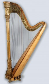 ERARD PARCEL-GILT INLAID BIRDS
