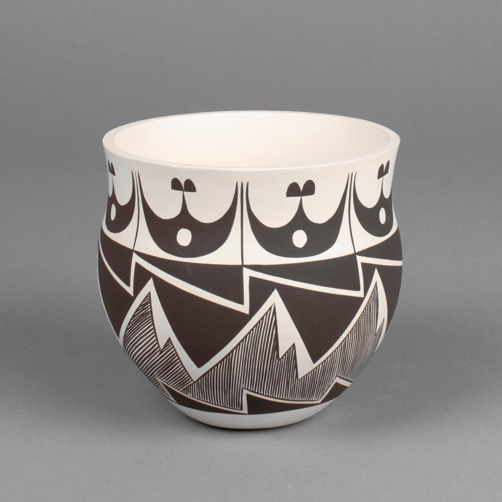 ERIC + SHARON LEWIS, JAR WITH