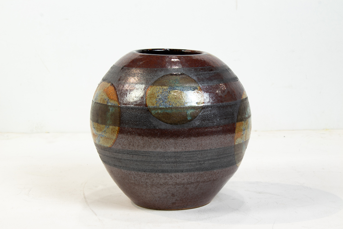 ERICKSON STUDIO POTTERY GLOBULAR