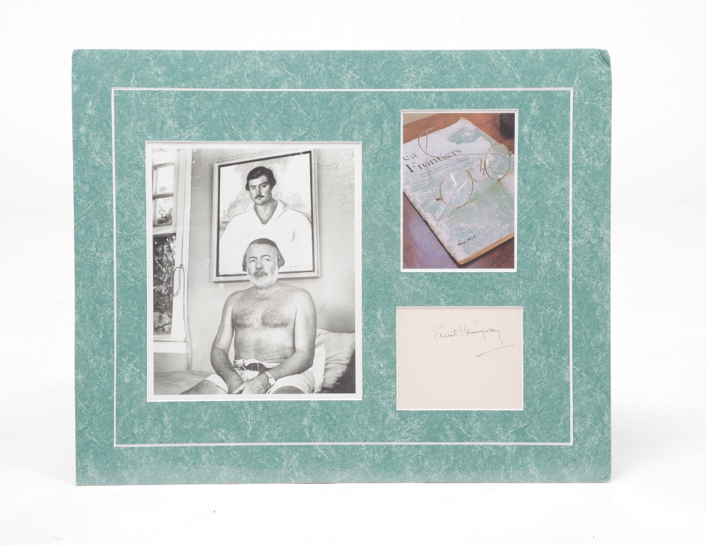 ERNEST HEMINGWAY AUTOGRAPH. Mid