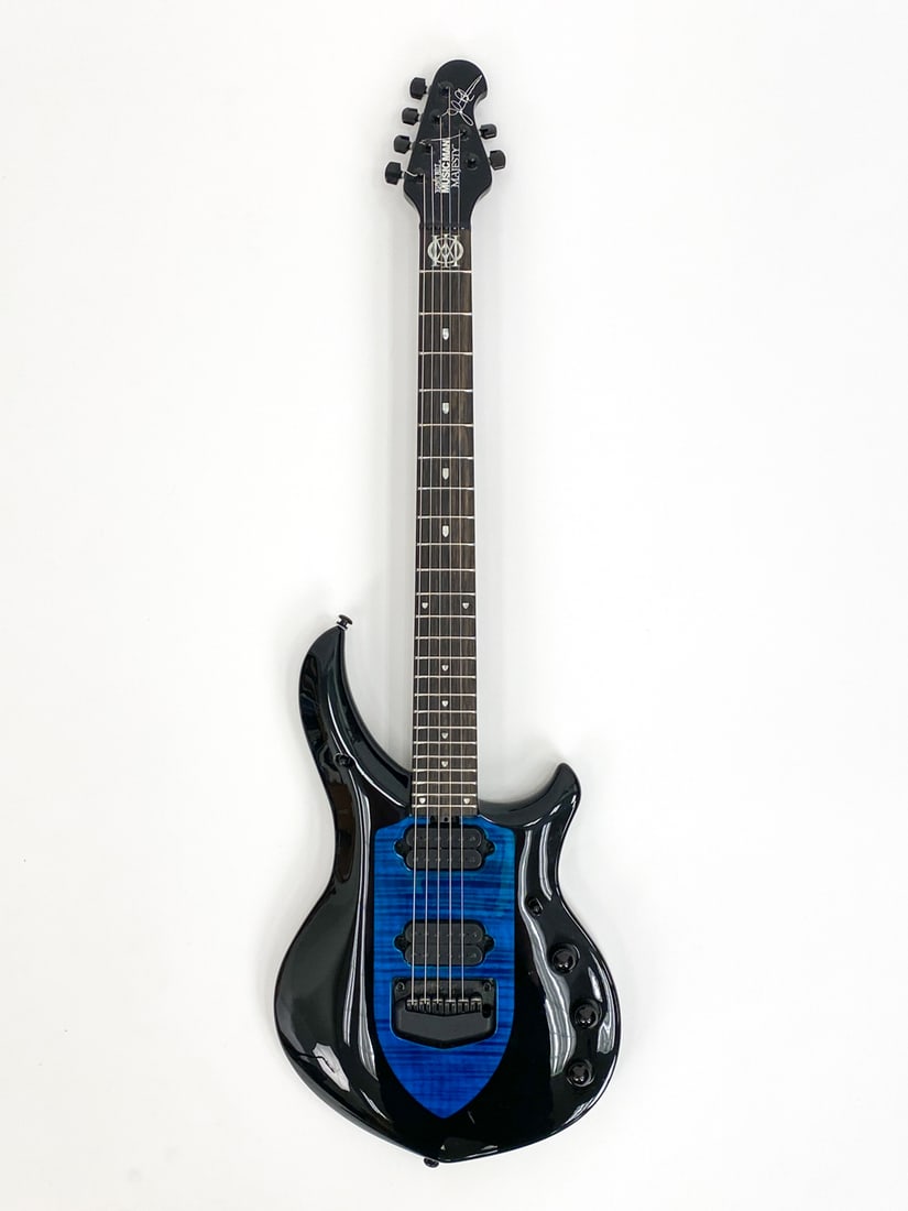 ERNIE BALL MUSIC MAN MAJESTY 6
