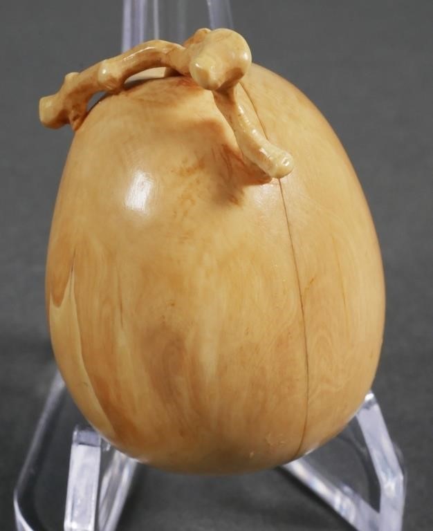 EROTIC JAPANESE IVORY CARVED