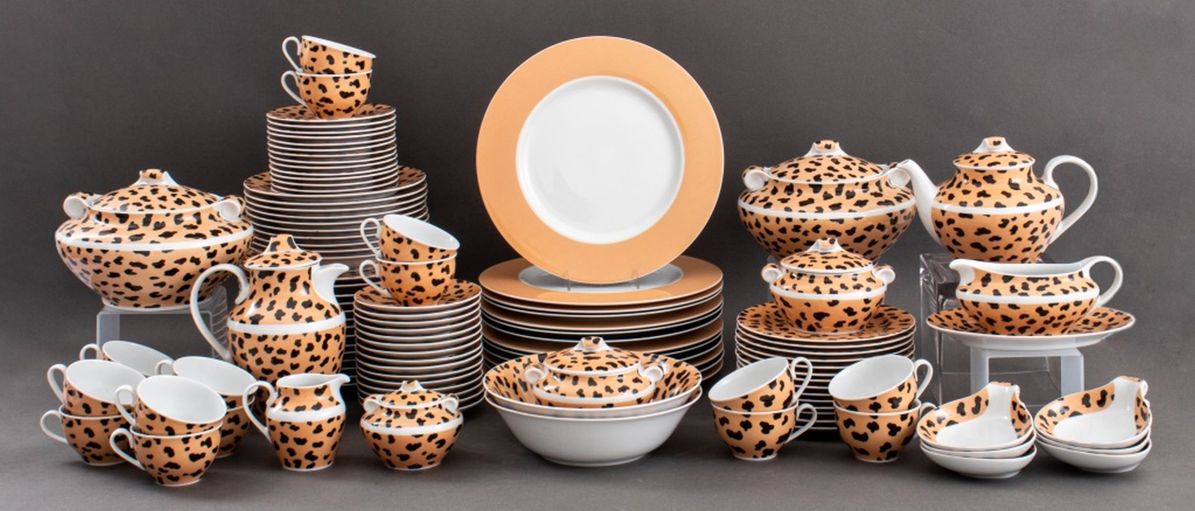 ESCHENBACH CHINA "LEOPARD" DINNER