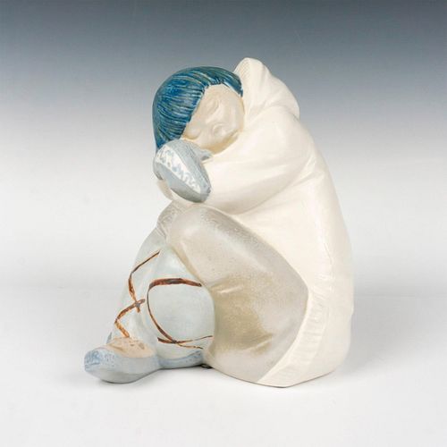 ESKIMO BOY - LLADRO PORCELAIN