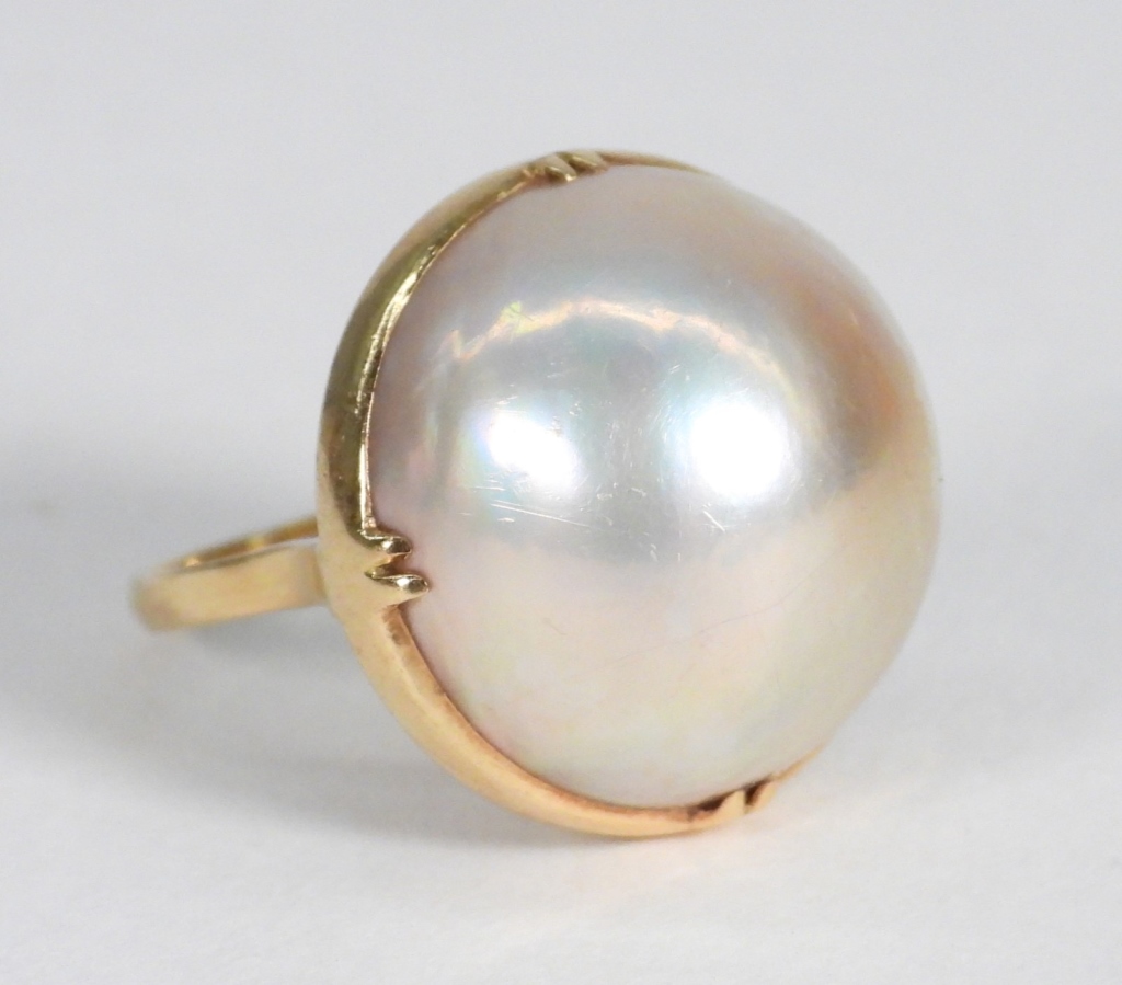 ESTATE 14K GOLD & MABE PEARL RING