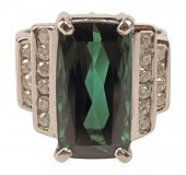 ESTATE 14KT WG TOURMALINE & 0.