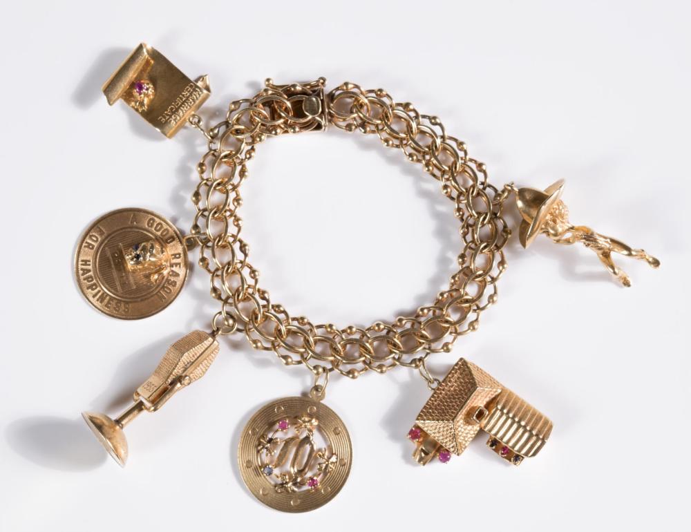 ESTATE FOURTEEN KARAT YELLOW GOLD