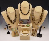 ESTATE LOT OF VINTAGE SIGNED C