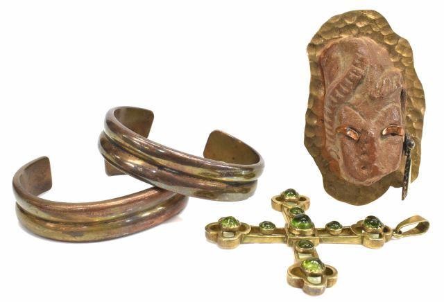 ESTATE STERLING CROSS, MAYA