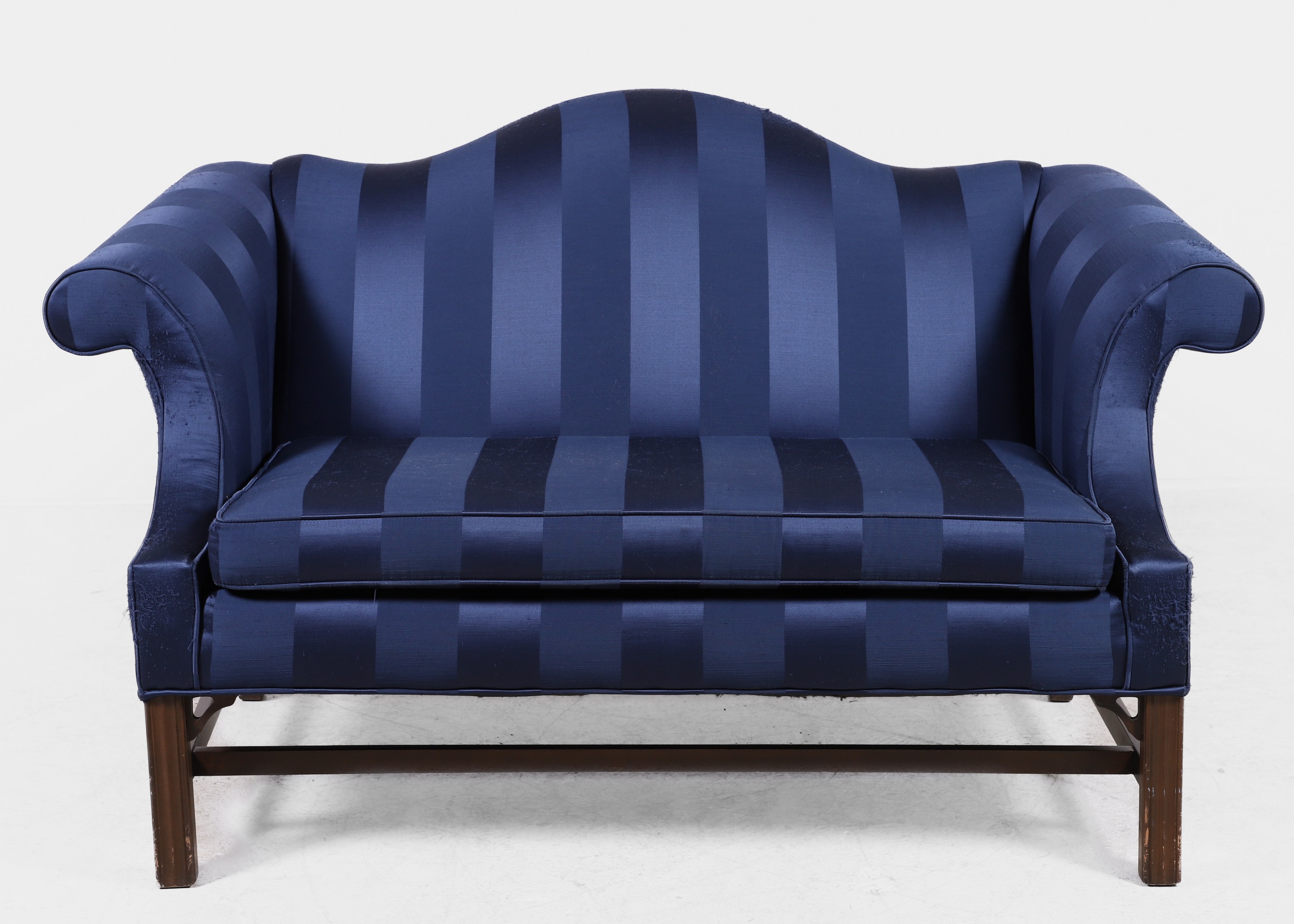 Ethan Allen Chippendale style