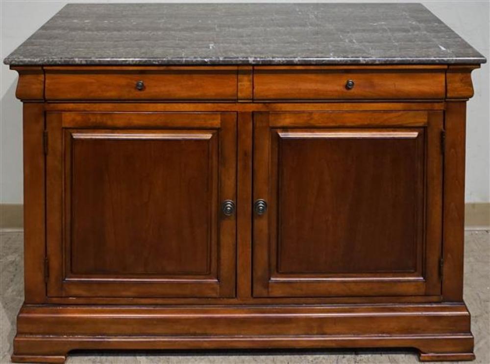 ETHAN ALLEN CHIPPENDALE STYLE