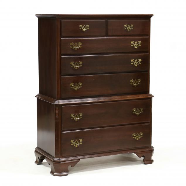 ETHAN ALLEN, CHIPPENDALE STYLE