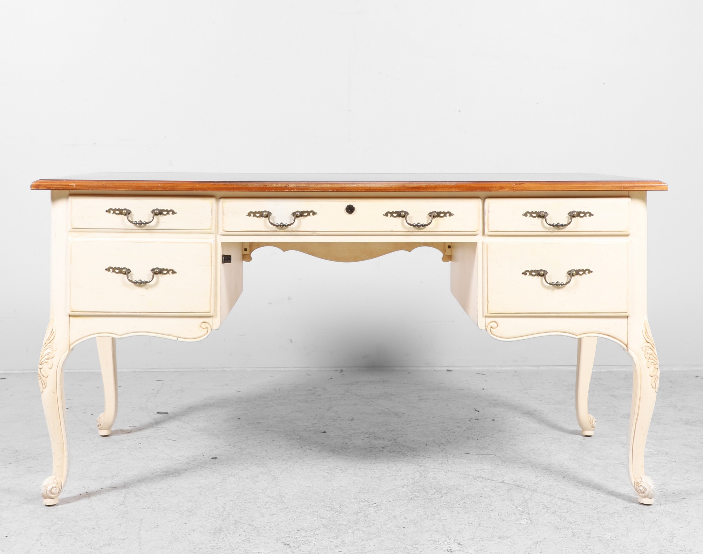 Ethan Allen Louis XV style