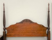 ETHAN ALLEN MAHOGANY FOUR POST