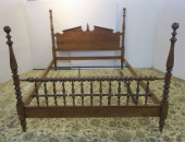 ETHAN ALLEN QUEEN SIZED MAPLE